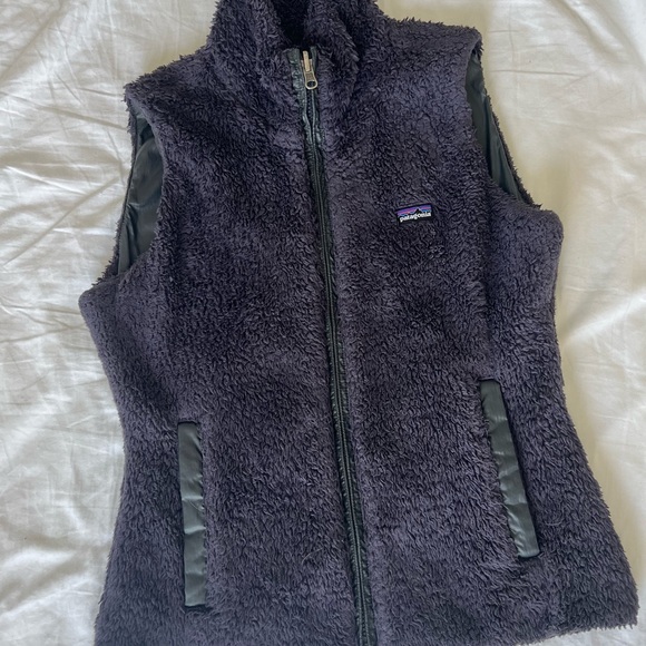 Patagonia Jackets & Blazers - Patagonia Reversible Plush Fleece Vest in Deep Purple and Black